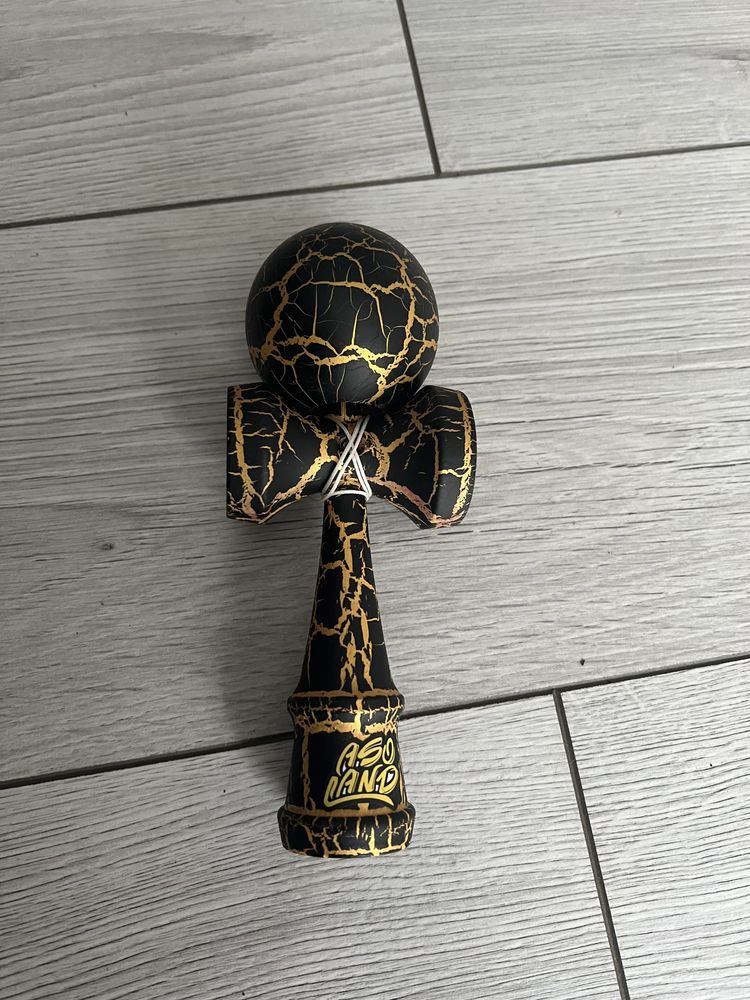 Kendama noir aso land oryginalna drewniana ze sznurkiem