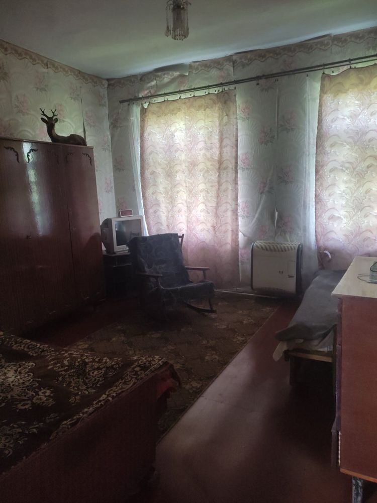 Продам дім-квартира