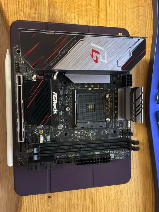 ASRock X570 PHANTOM GAMING-ITX/TB3 Thunderbolt