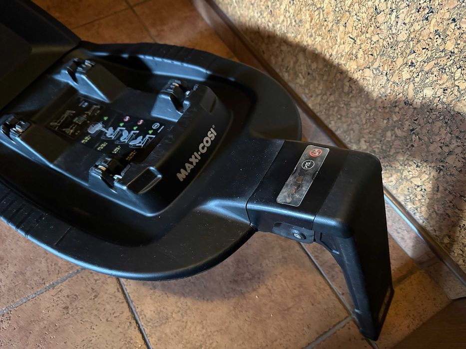 Baza Maxi-Cosi FamilyFix3