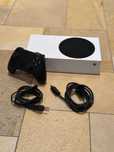 Konsola Xbox Series S 512GB prawie jak nowy!