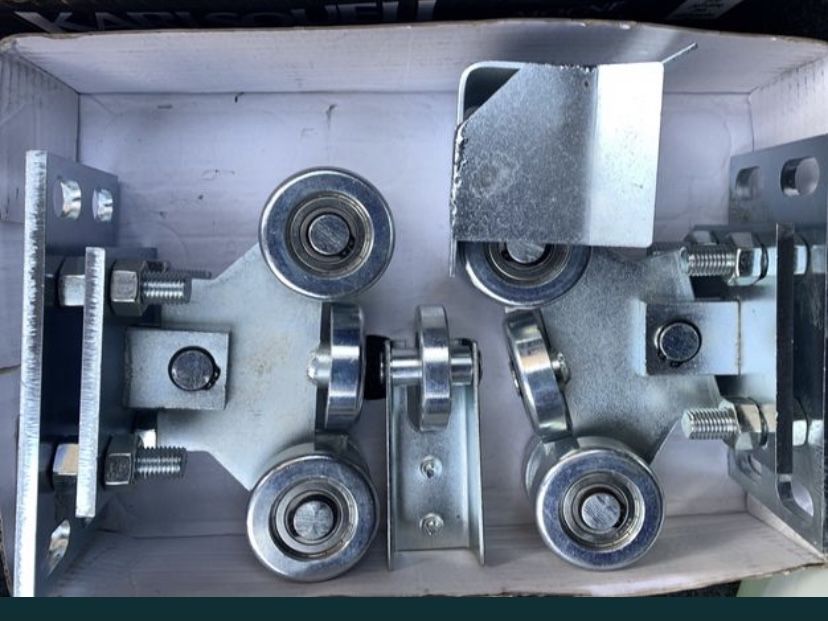 Wózki 5 Rolki 80x80 Do Bramy Przesuwnej 70x70 ZESTAW