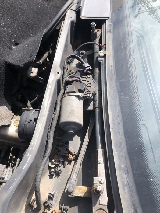 Трапеція склоочисників в сборі ssangyoung actyon