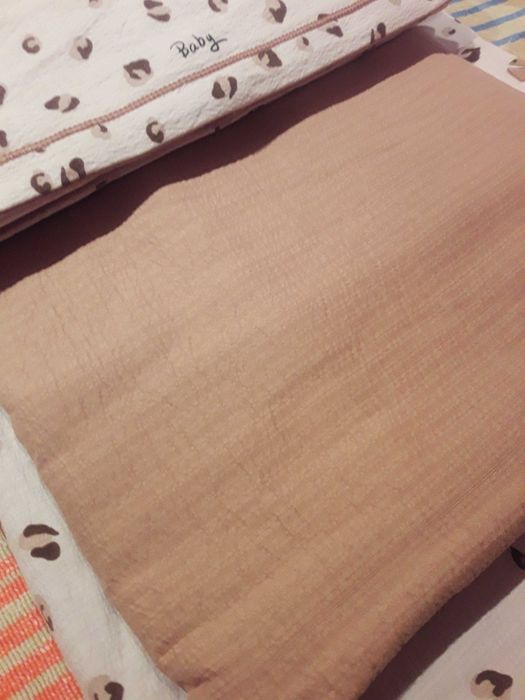 Полуторний комплект  постільної білизни з  Жатки.   4 - наволочки.