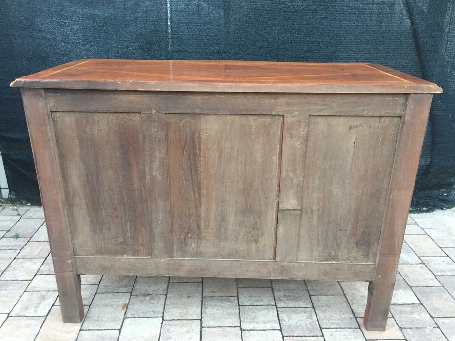 piękna stylowa komoda z drewna naturalnego-intersja