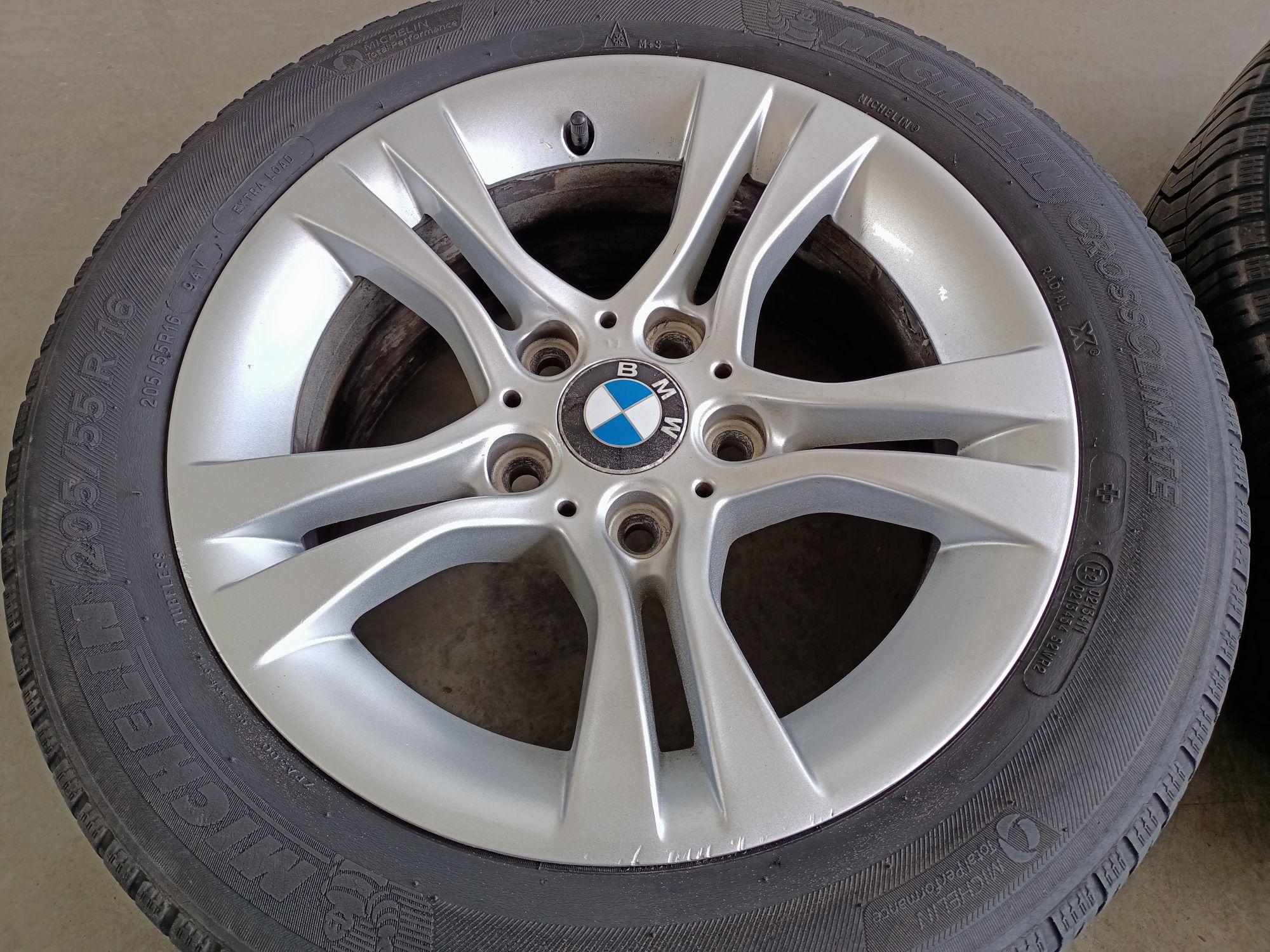 Koła 16" felgi 5x120 et31 opony 205/55/16 BMW E90 E91 E92 F30 F31 e46