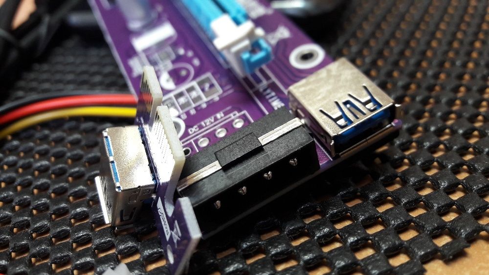 Райзер молекс 002 60см USB PCI-E 1-16x molex