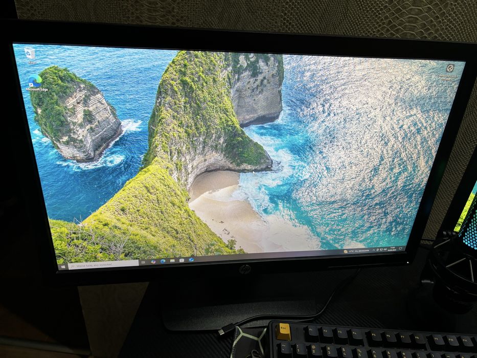Monitor hp p221 22 cale