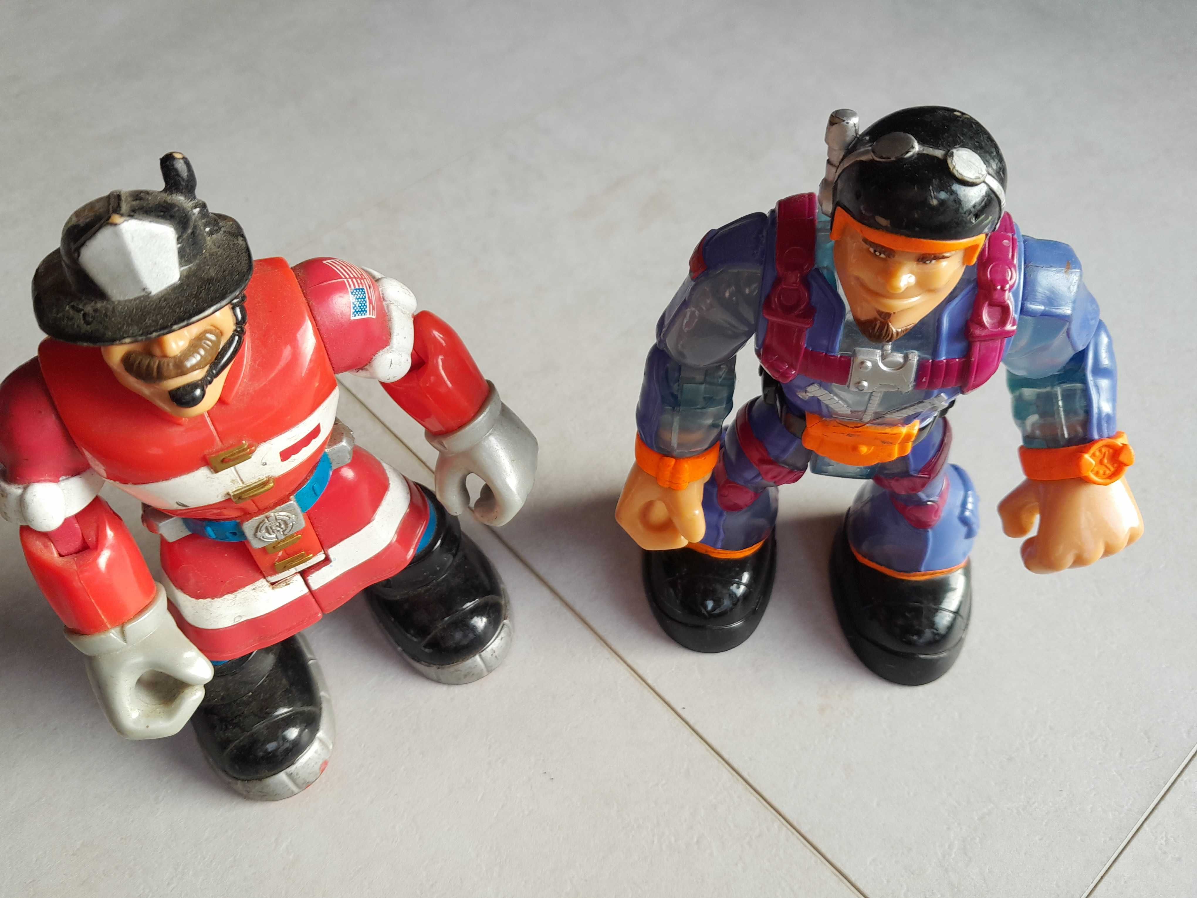 Stara zabawka dwie stare figurki strażak 2001 pilot 2002 Mattel