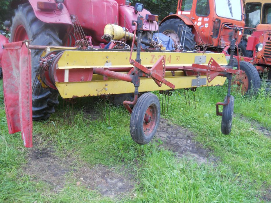 Przetrząsarka do siana