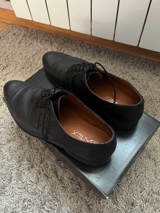 Czarne eleganckie półbuty męskie Ewtex - rozmiar 43
