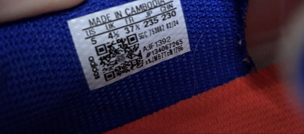 Adidas bity sportowe pilkarskie halowki roz 37,5