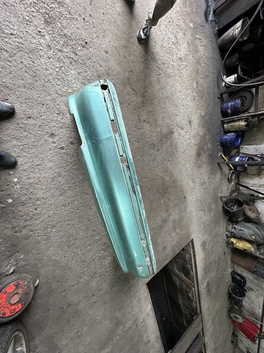 Продам задний бампер на бмв е39 седан