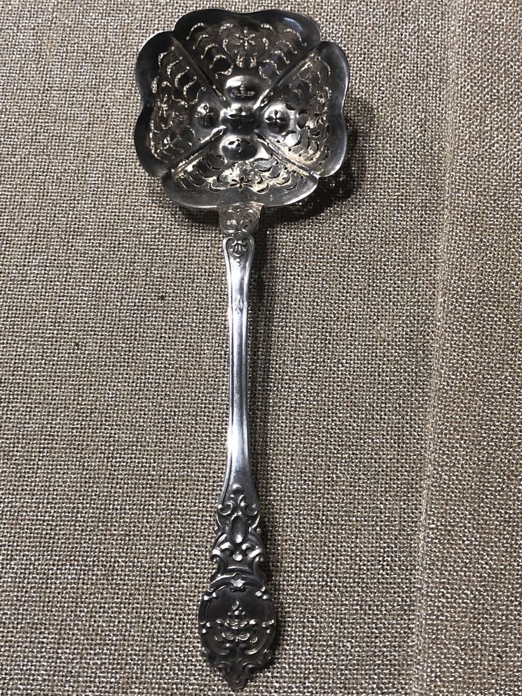 Łyżka srebrna przesiewowa Pr 950 Minerva - CHarles 1891 r