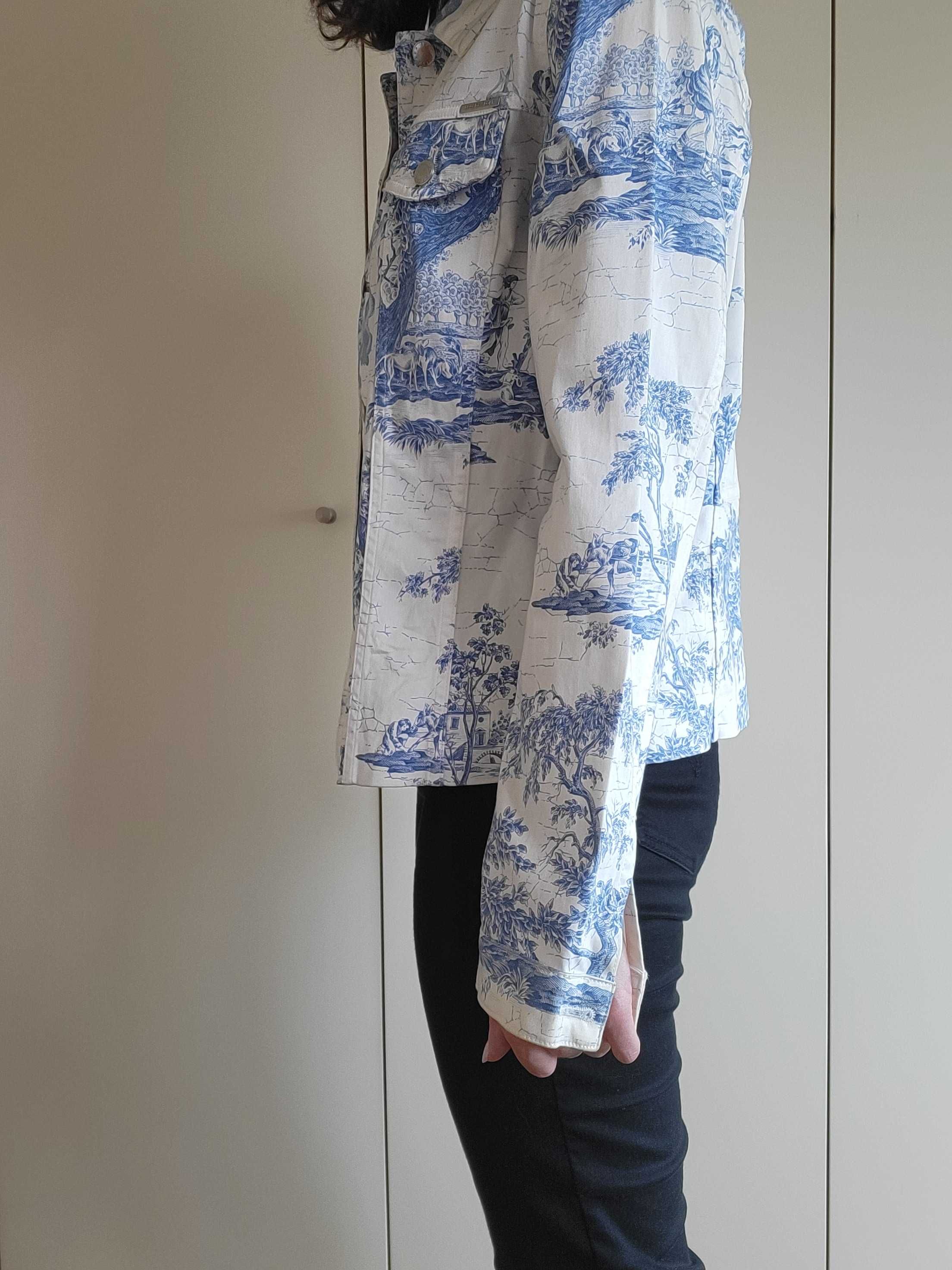 Blusão Branco e Azul - Escada Sport