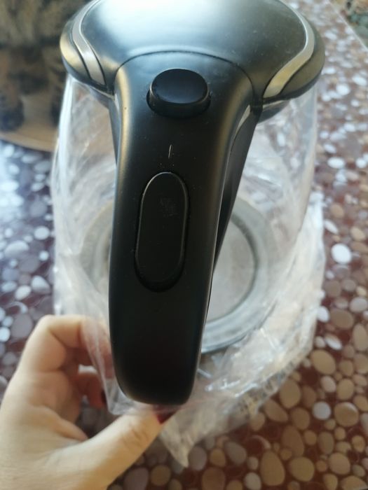 Електрочайник Kalunas з підсвіткою