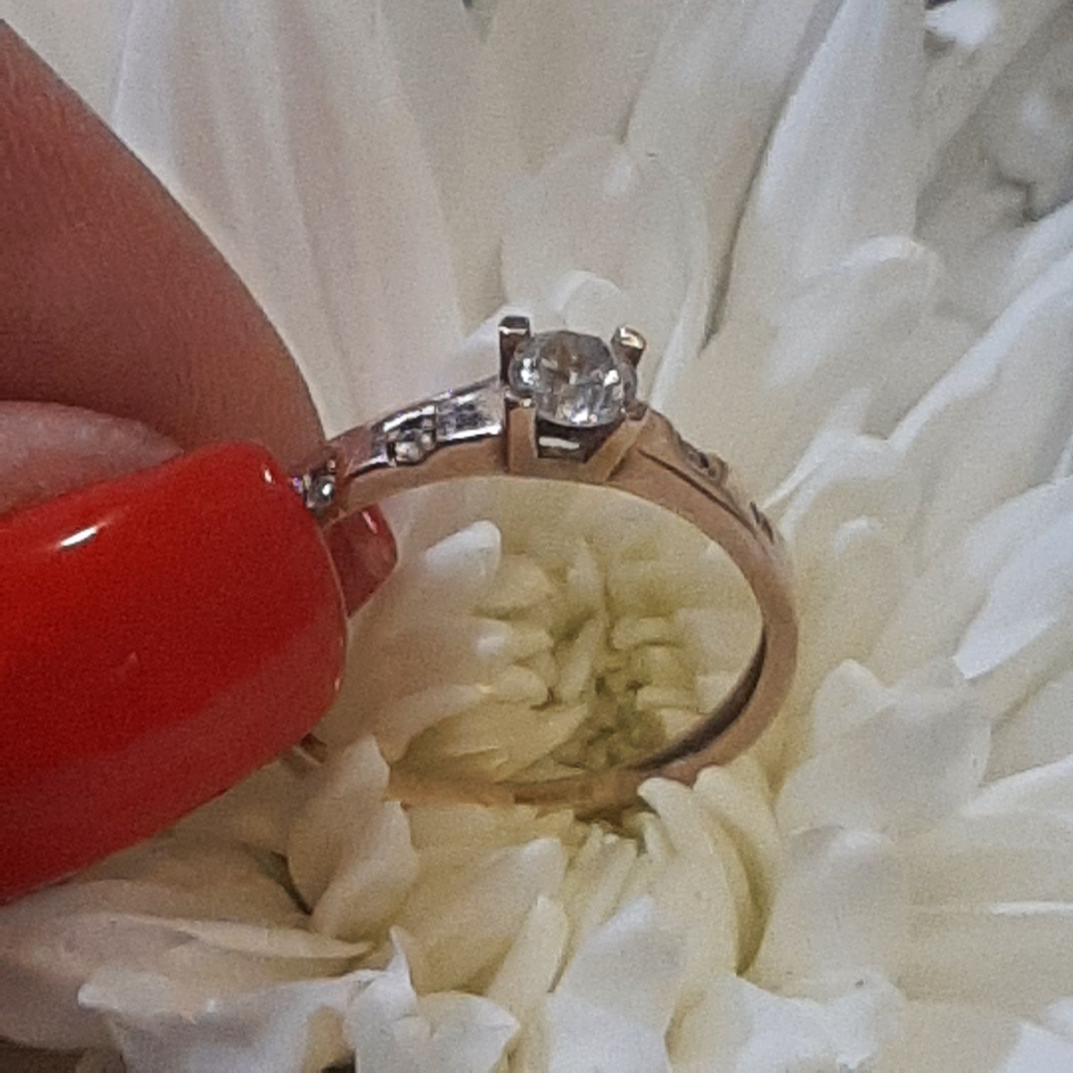 Золото кольцо 17,5