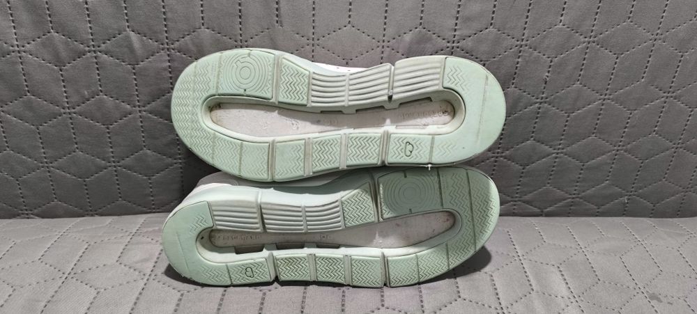 Кросівки On Running The Roger Advantage, 36 р., 22,5-23 см