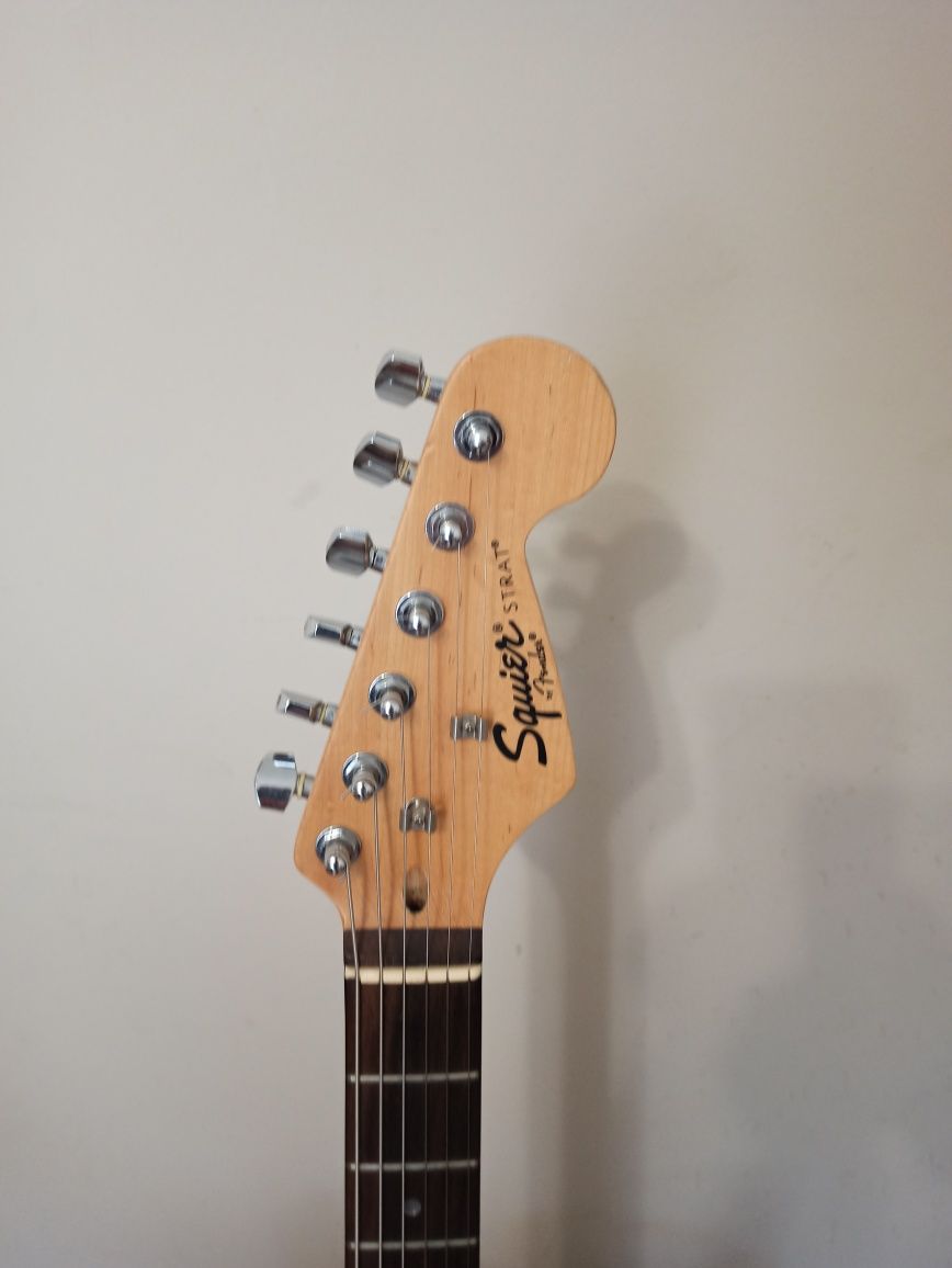 Squier Strat gitara elektryczna