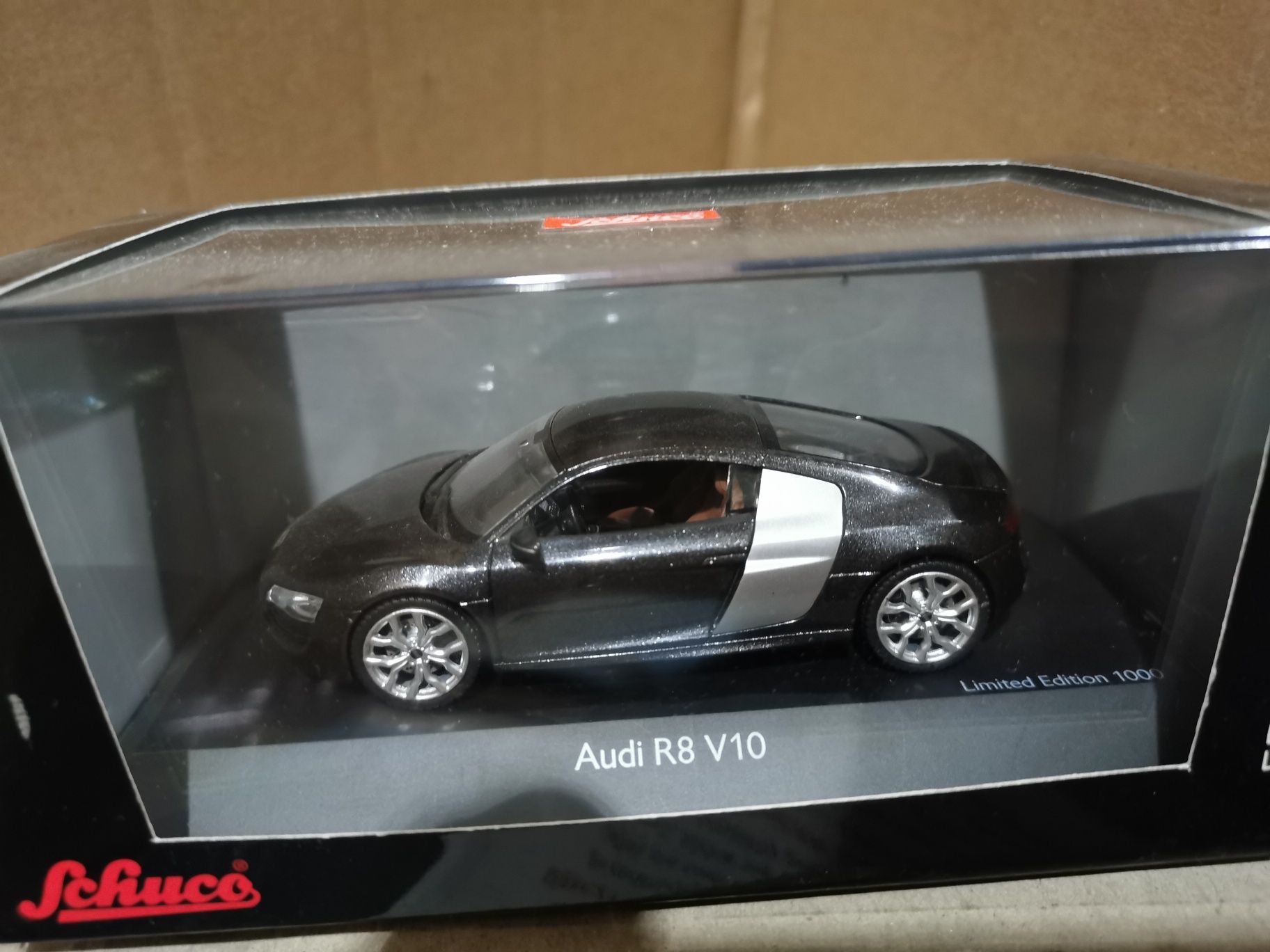 Schuco Audi R8 V10 1/43 1:43 Stan idealny / autoart minichamps kyosho