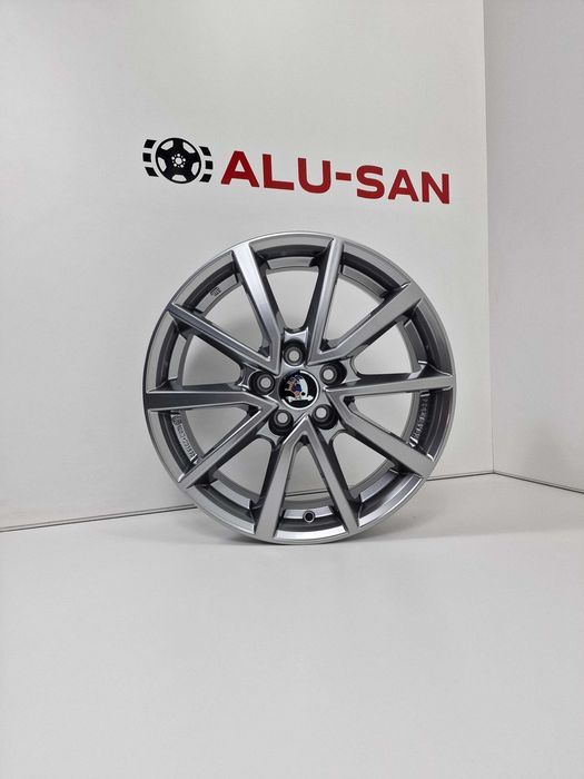 NOWE alufelgi SKODA 16'' 5x100 Scala Fabia Octavia Rapid - Srebrny