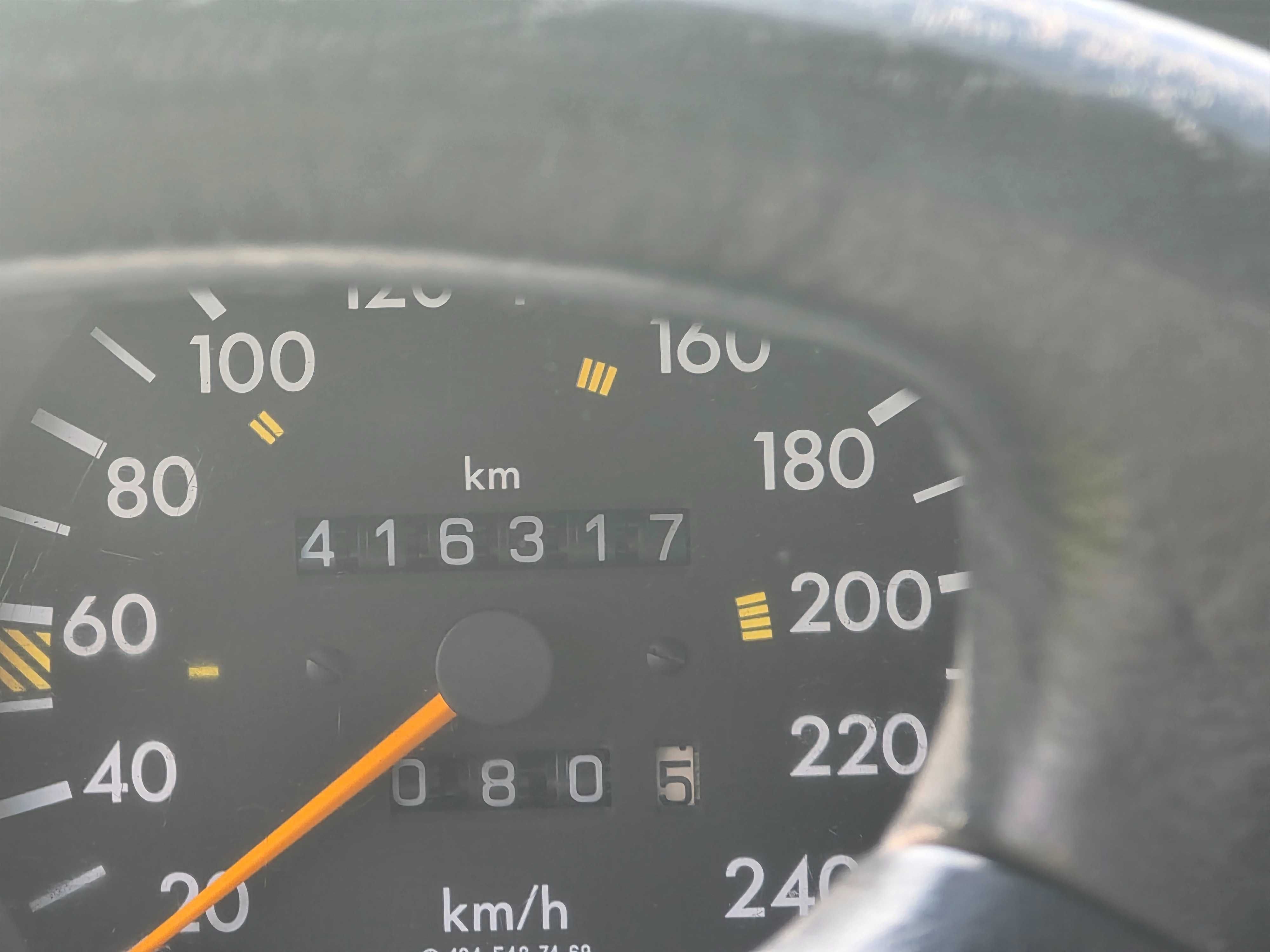 Sprzedam 100% orginał W124
