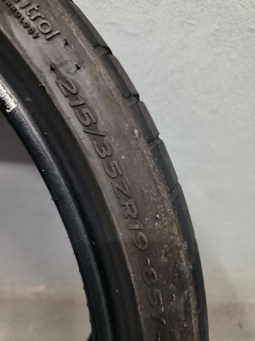 Pneus Hankook 215/35/19