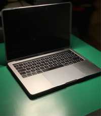 MacBook Pro 13, i7 / 16gb Ram Com problema do flexgate