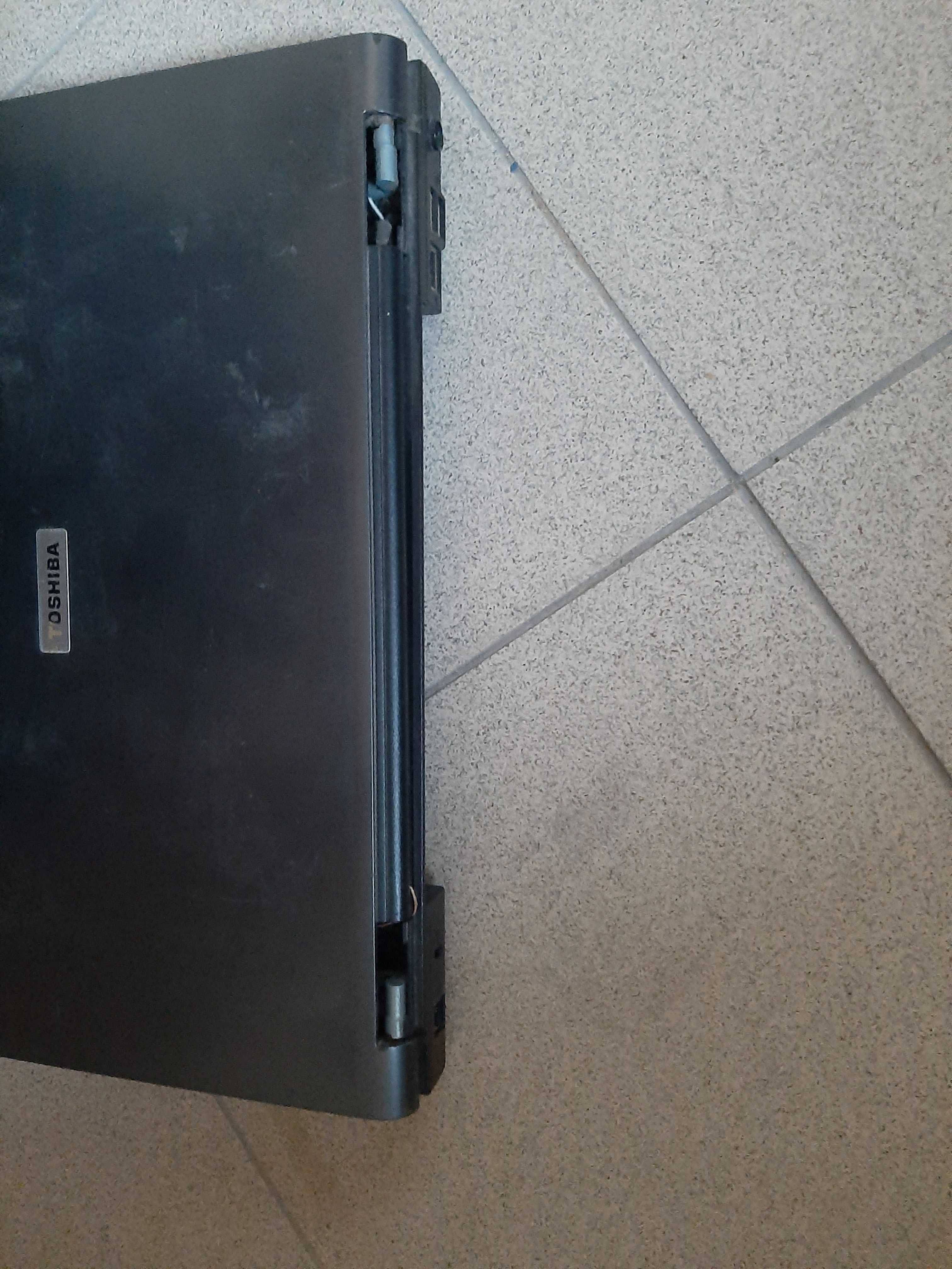 Laptop Toshiba Satellite M70-159 uszkodzony