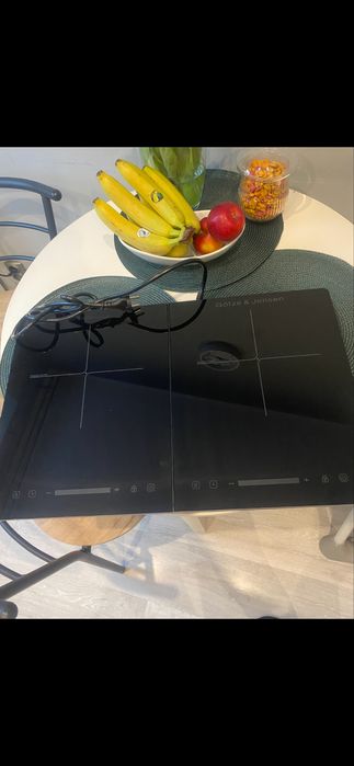 Płyta indukcyjna nowa kupiona 20dni temu
