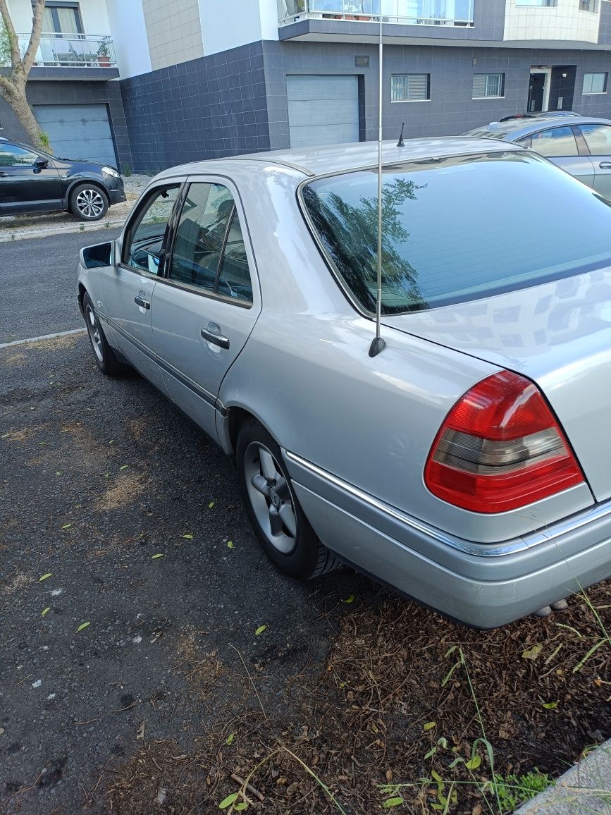 Mercedes W202 - 250 turbo diesel