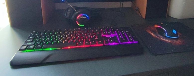 Комплект Gamepro клавіатура навушники мишка коврик