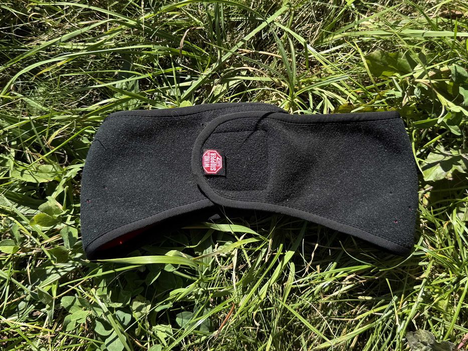 Класна трекінгова повязка Mammut Gore Wind Stopper