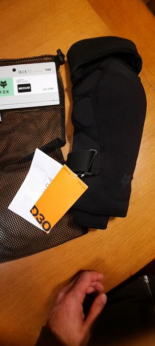 Joelheiras fox, novas nunca usadas