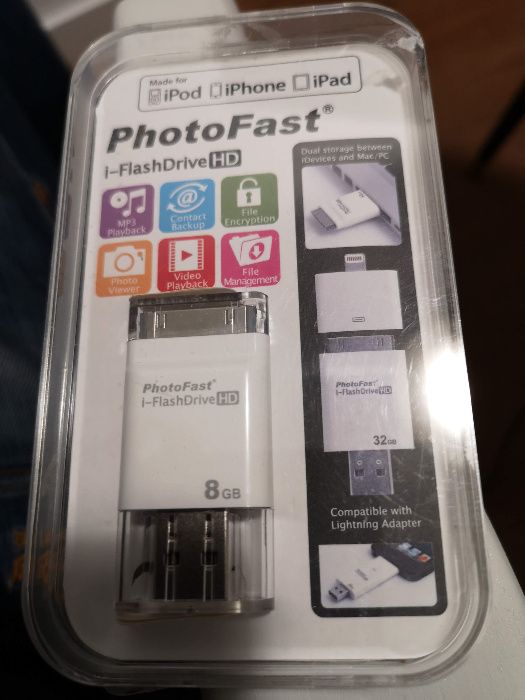 Zewnętrzna pamięć PhotoFast i-FlashDrive HD 8GB do iPod iPhone iPad