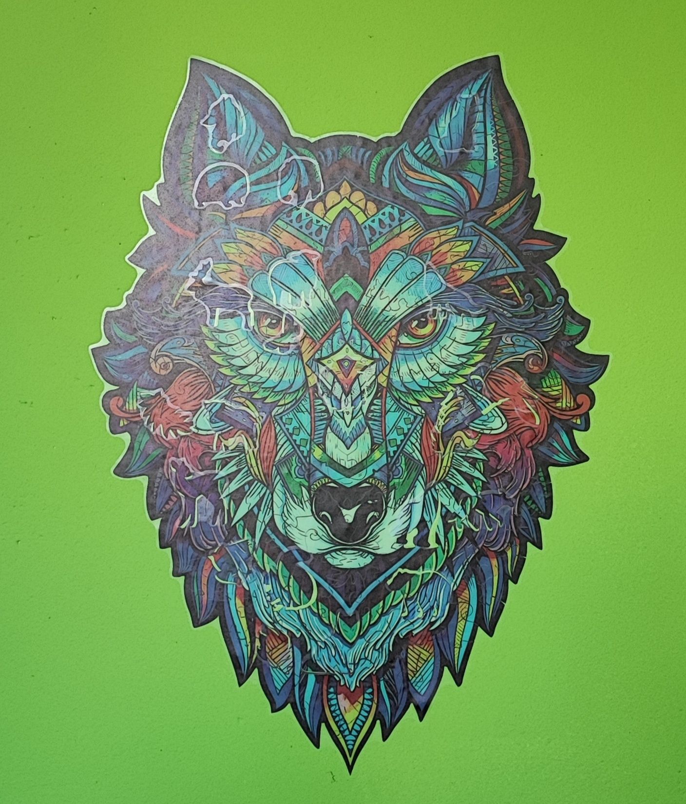 Naklejka na ścianę puzzle dla dzieci kolorowy wilk