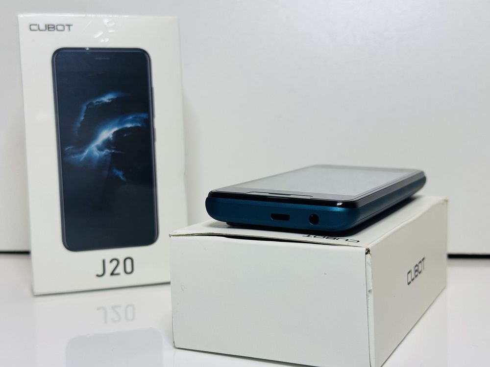Новий Телефон/Смартфон CUBOT J20 3/32GB 4G