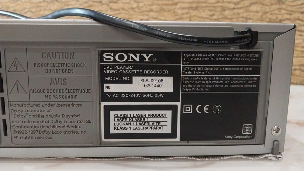 Sony Slv D910E Video DVD COMBO