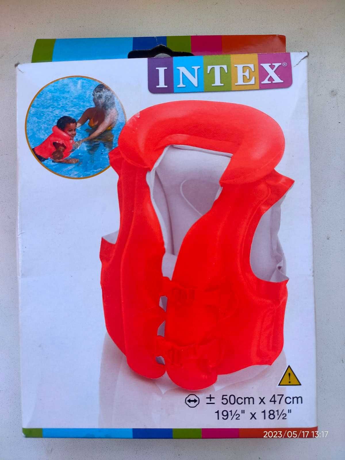 Надувной  детский  жилет Deluxe Swim INTEX