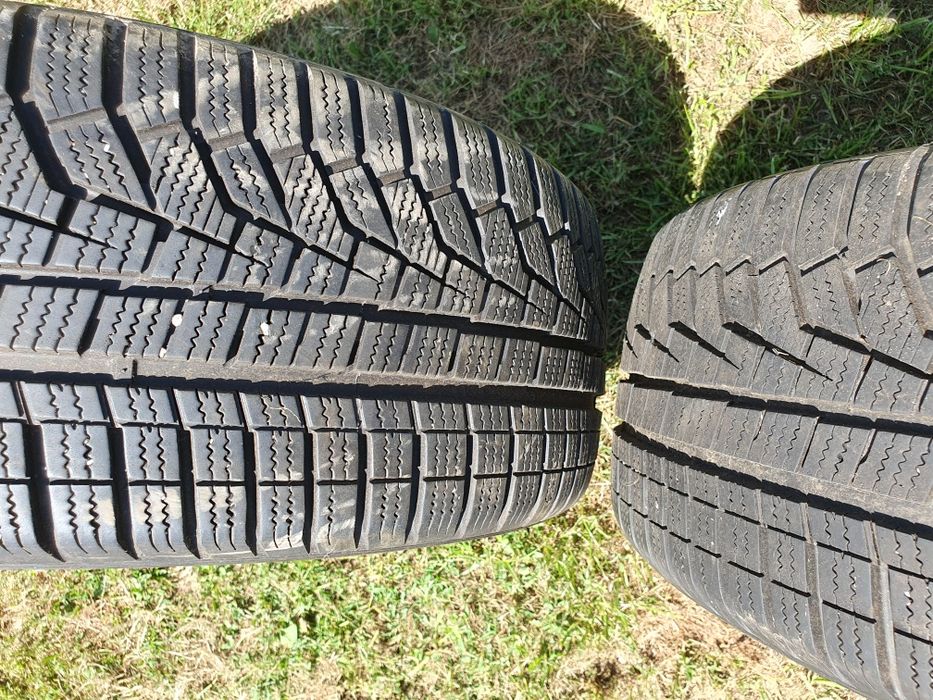 205/45 R17 Dwie opony zimowe 88V Hankook Winter 2020r