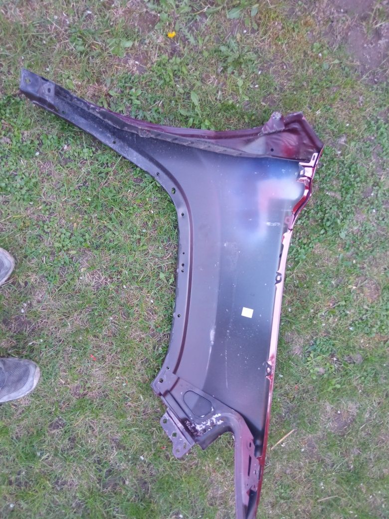 Błotnik jeep Cherokee PRV lewy przód KL 14-19