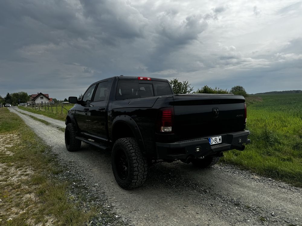 Dodge Ram 1500 5,7 hemi 4x4 sport