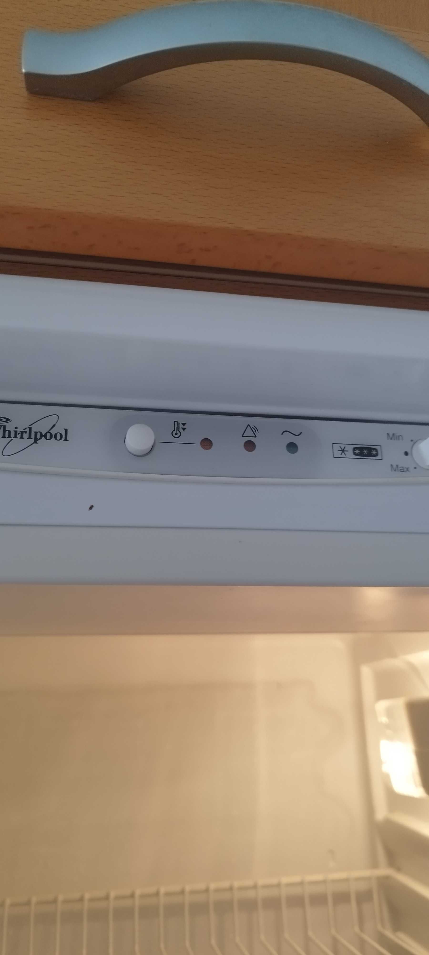 Frigorífico Encastrar com Congelador