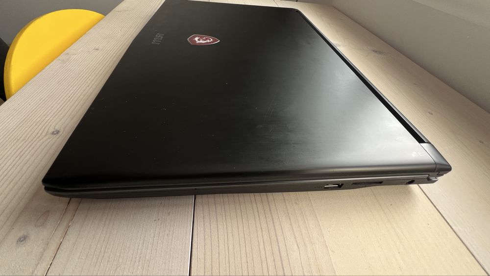 Lapto MSI do gier GV 72 8 RD