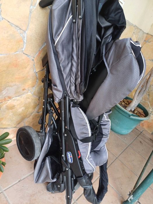 Carrinho para criança da chico