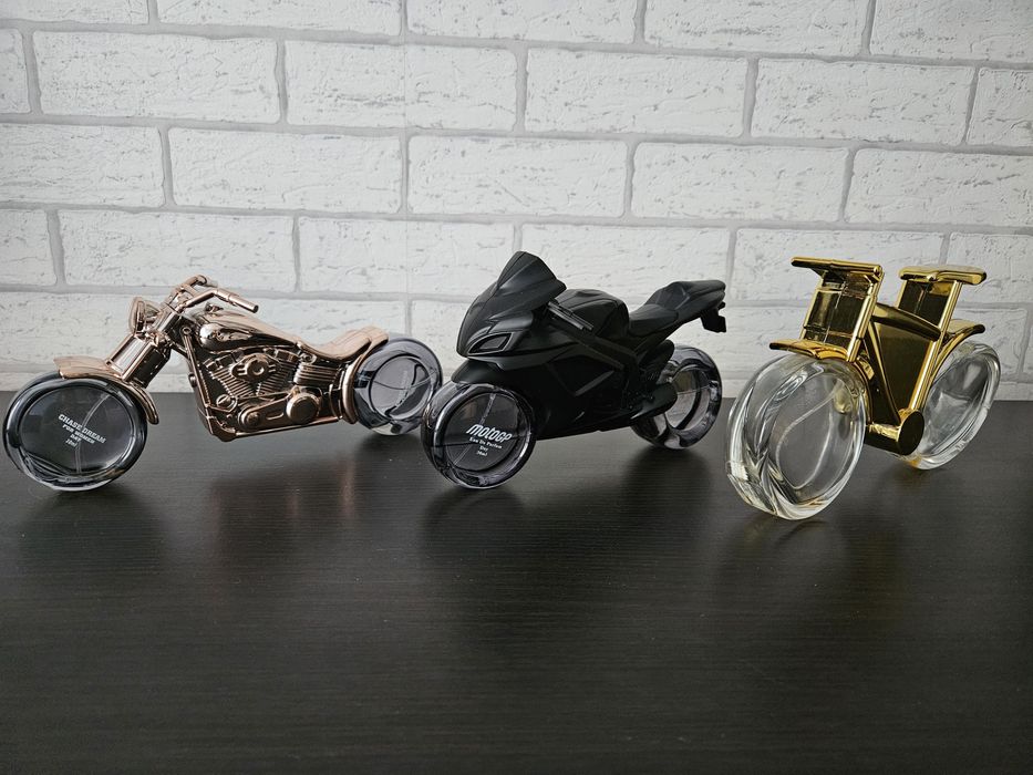 Opakowania od perfum : robot Rabanne , szpilka Good Girl , motor rower