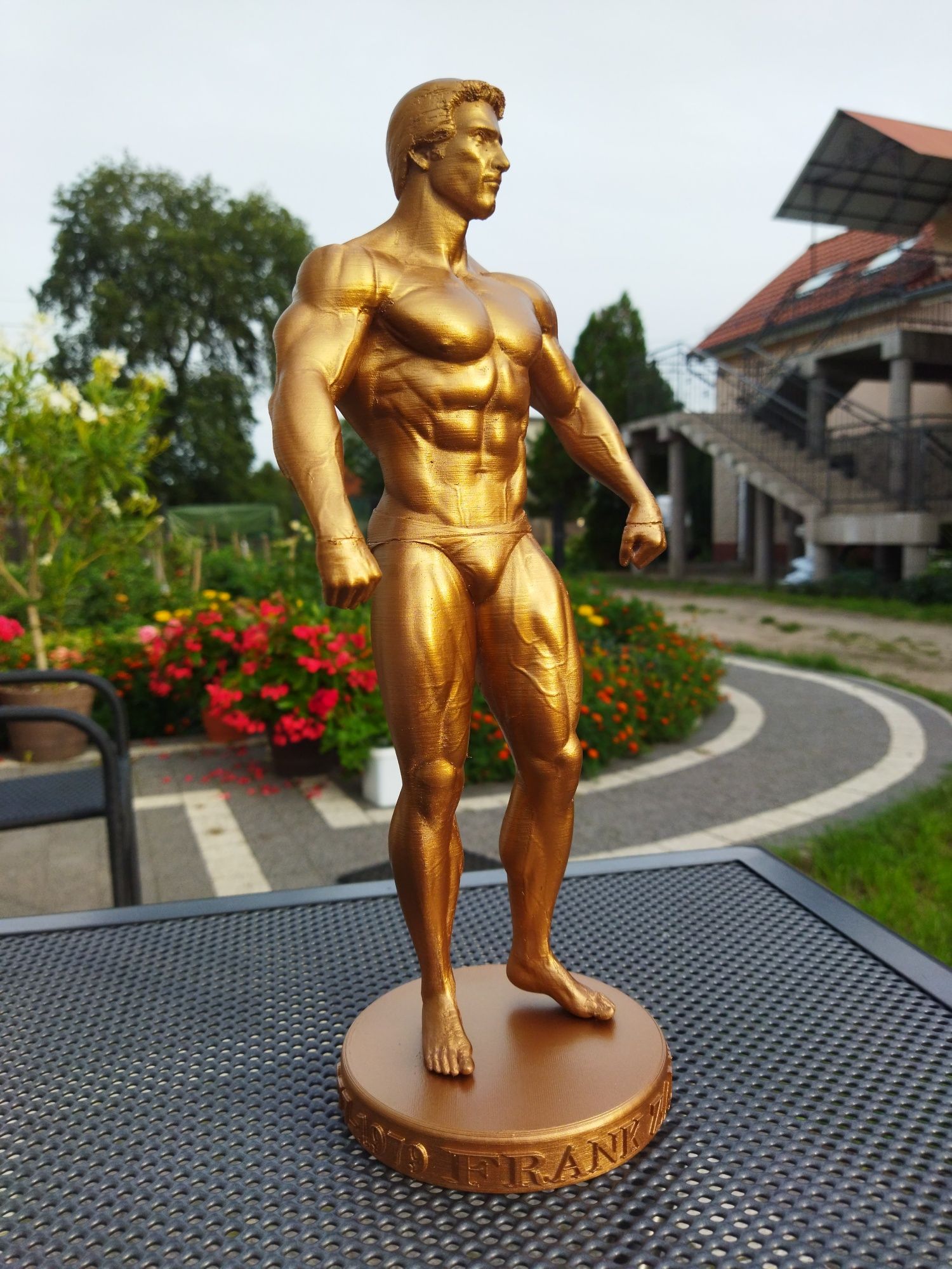 Frank Zane Mr Olympia figura 35cm z podstawką kulturystyka siłownia