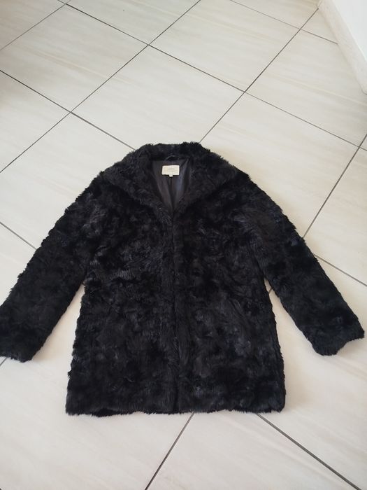 Шубка трендова чорна
