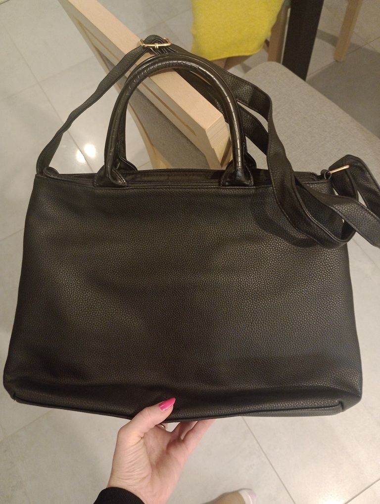 Sprzedam torbę na laptopa AVON My signature lap top workbagl