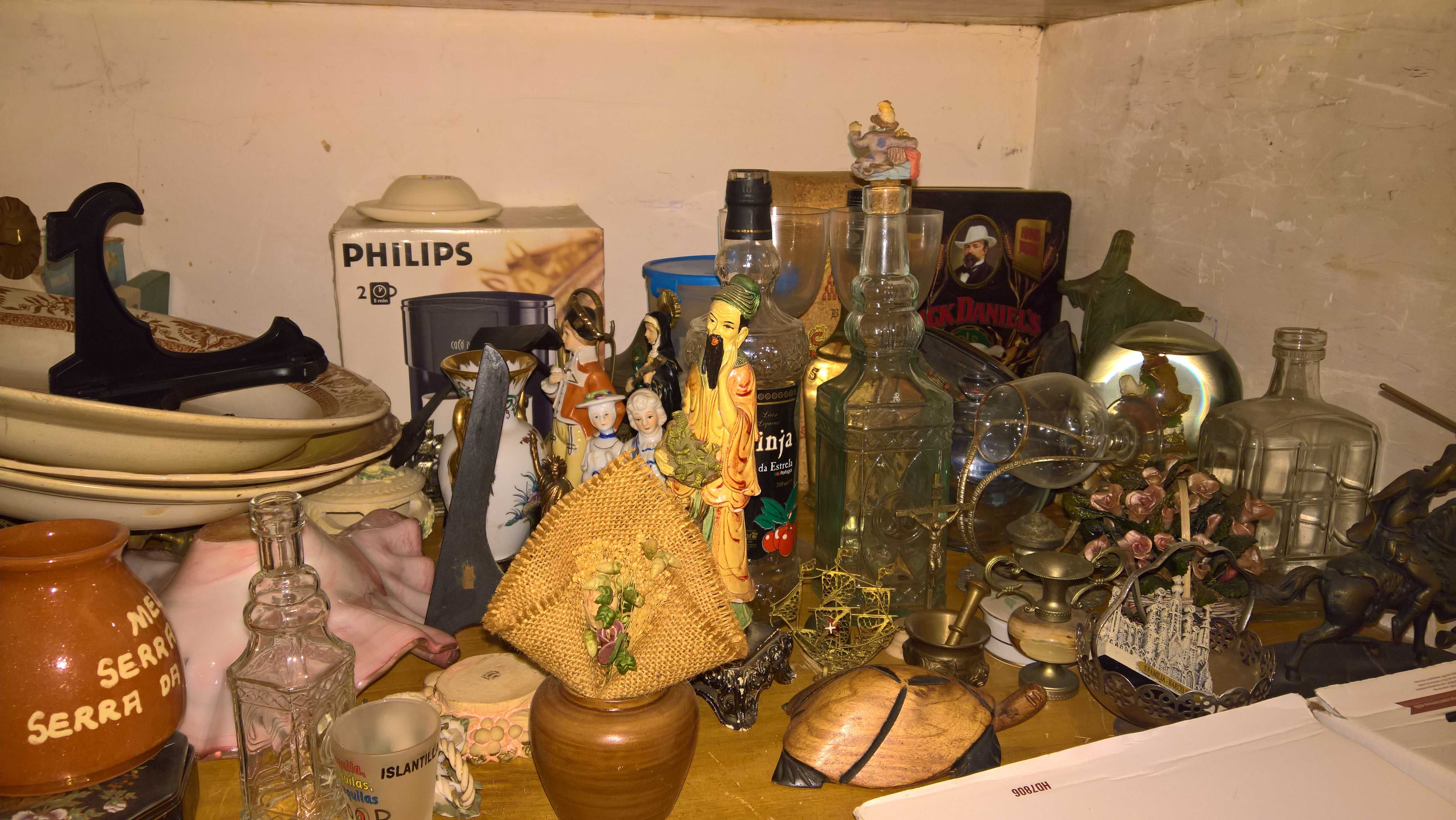 Conjunto Vista Alegre, Sacavém, faqueiro, copos e bibelots!